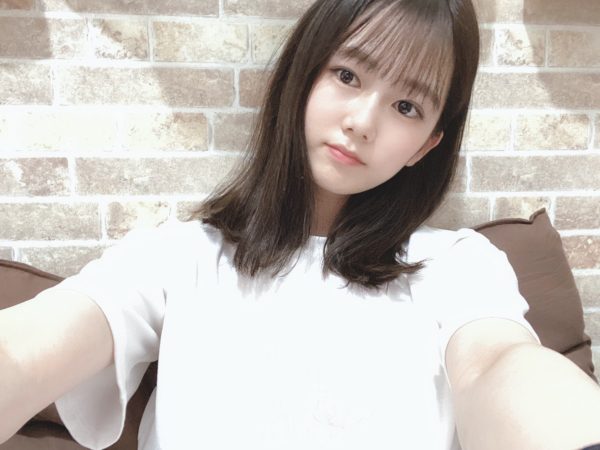 川口葵,ボンビーガール